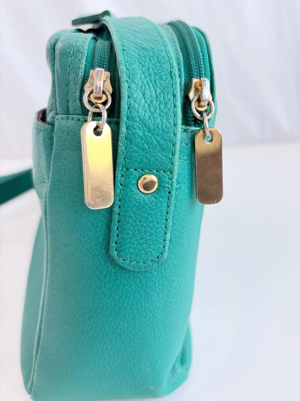 Liz Claiborne strap late