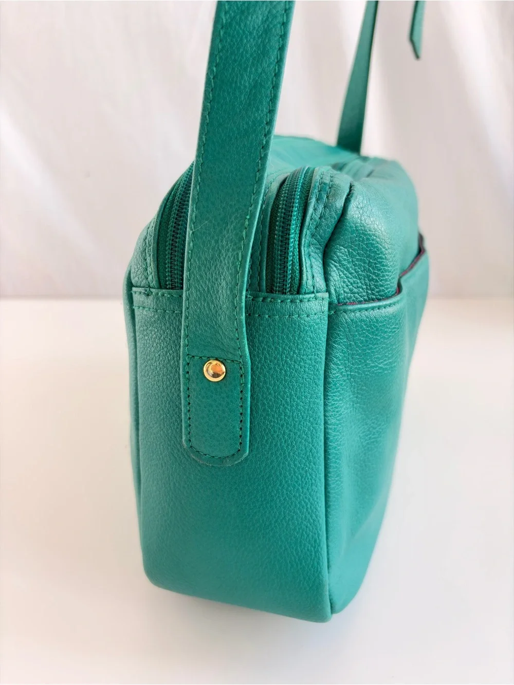 Liz Claiborne numerous buckle