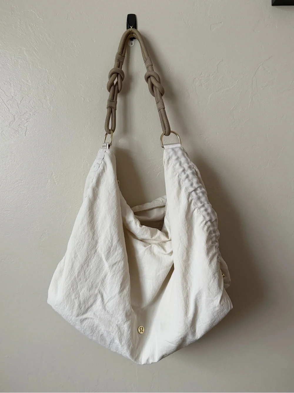 Lululemon convertible ruched crossbody bag