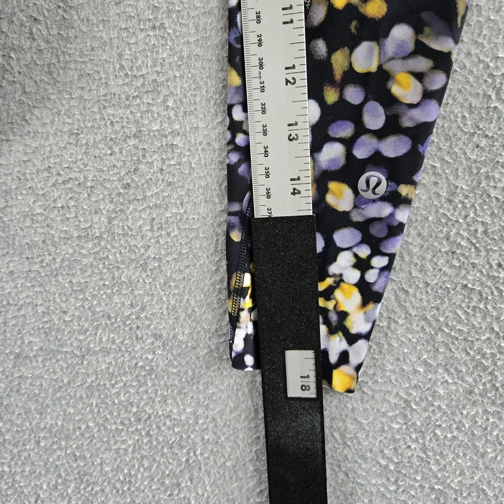 lululemon athletica *please carefully