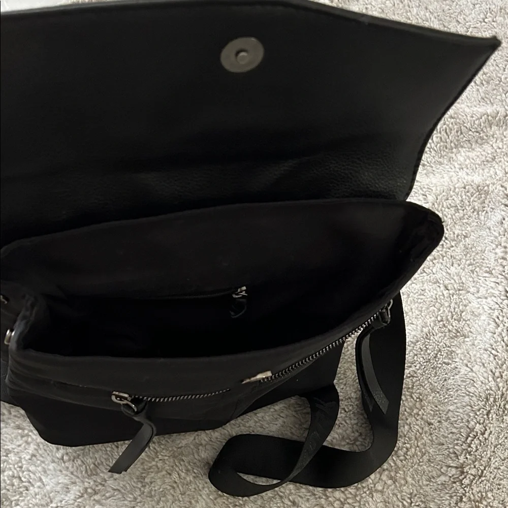 Botkier stylish black