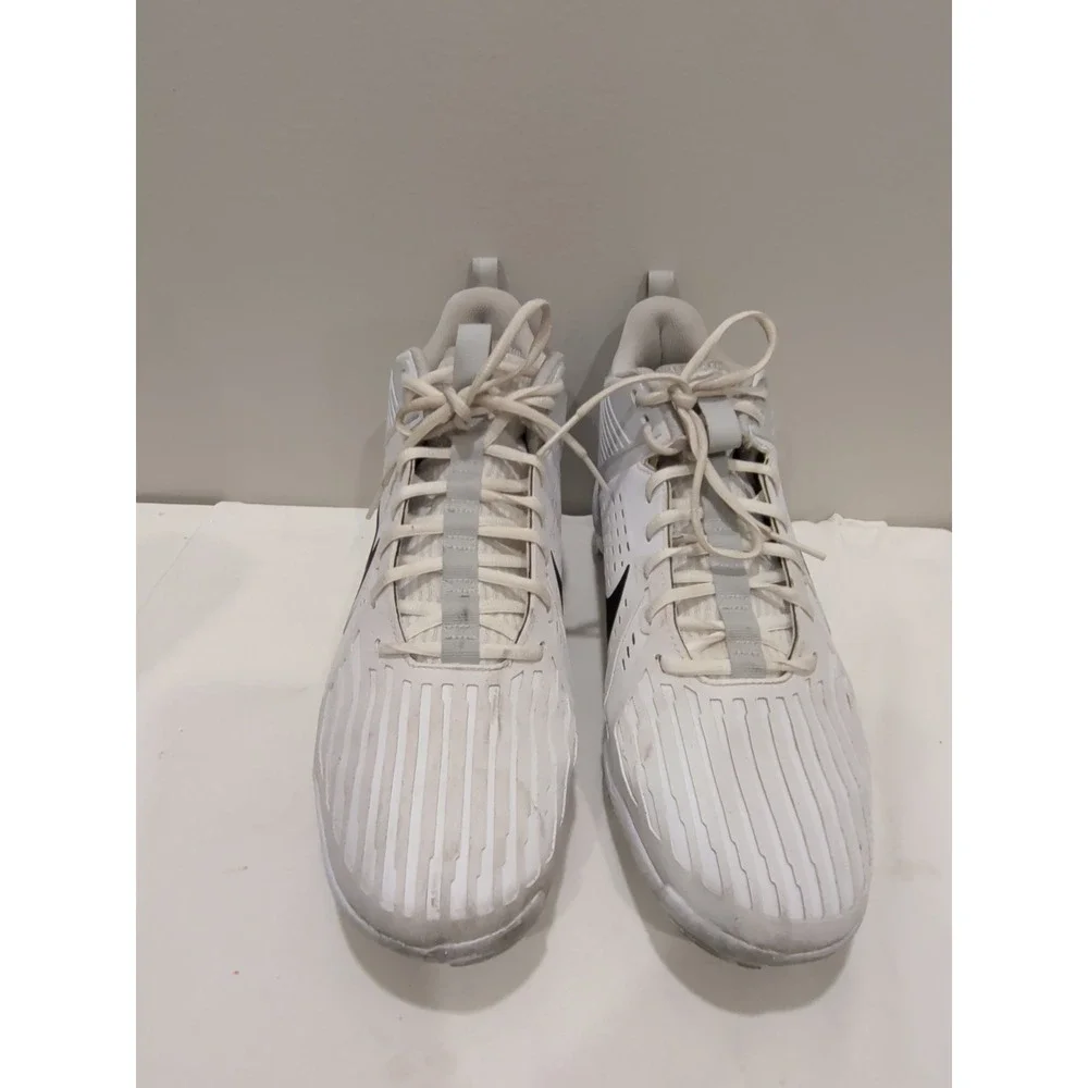 Nike alpha menace