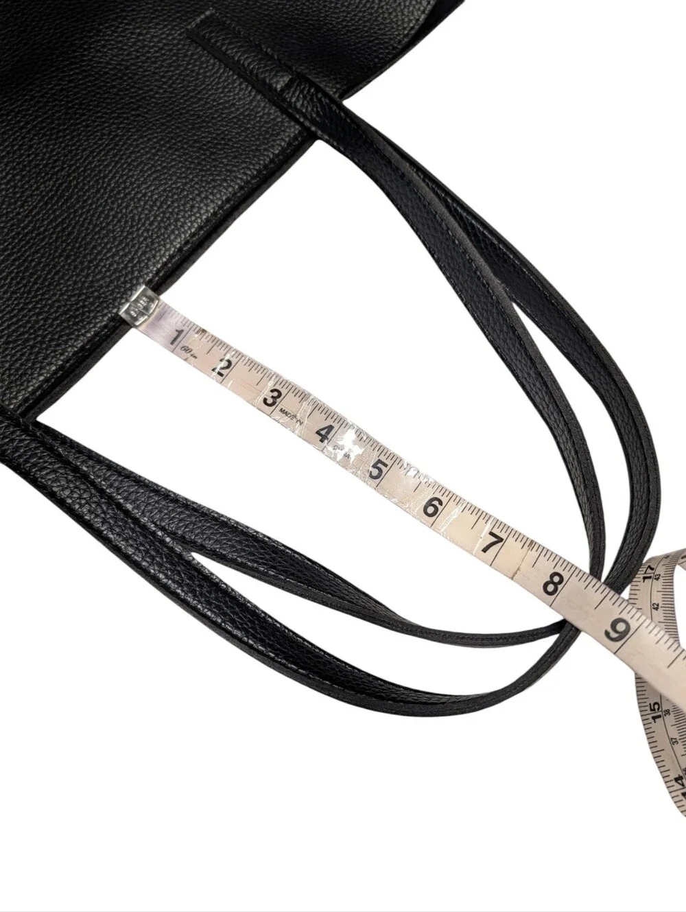 Vince Camuto great pre
