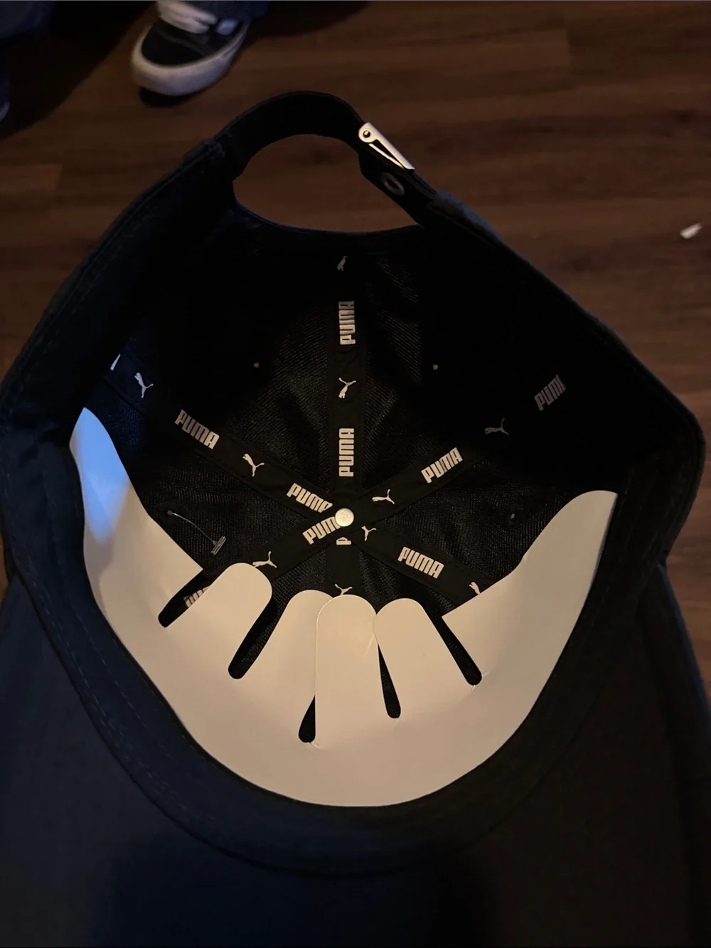 Puma sleek black