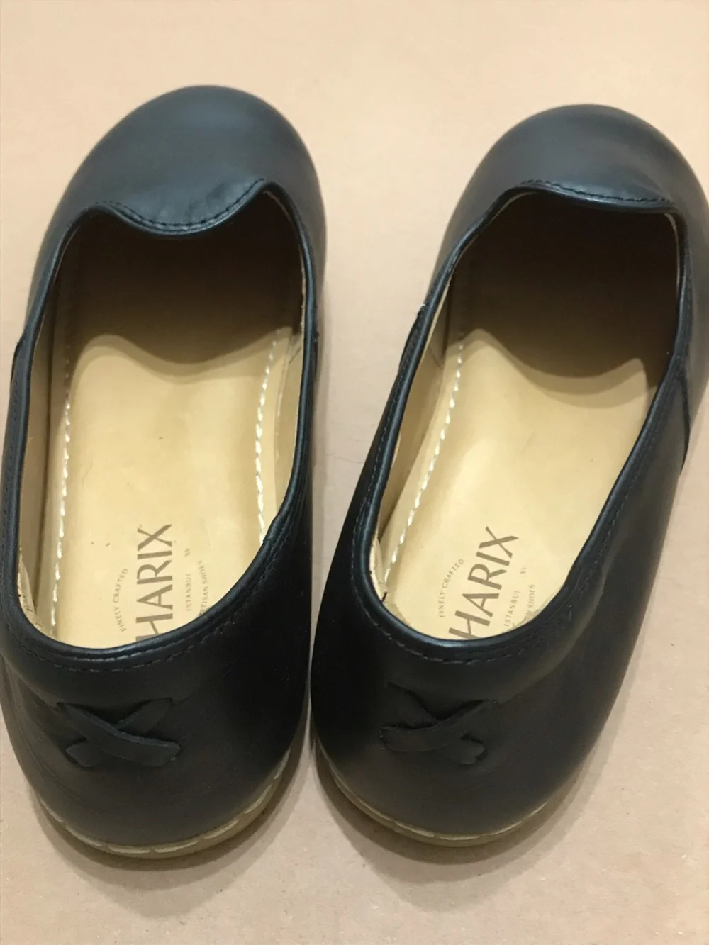 Charix black leather
