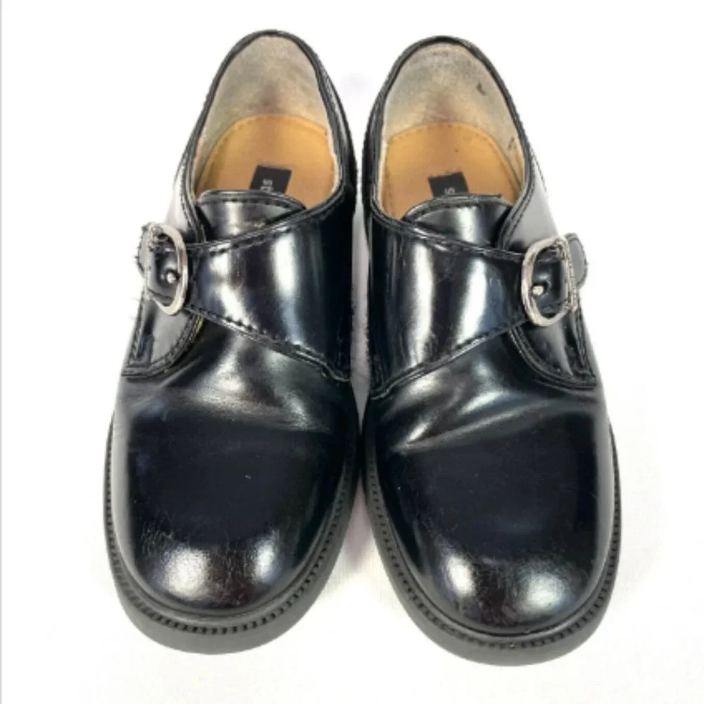 Stride Rite buckle special classic