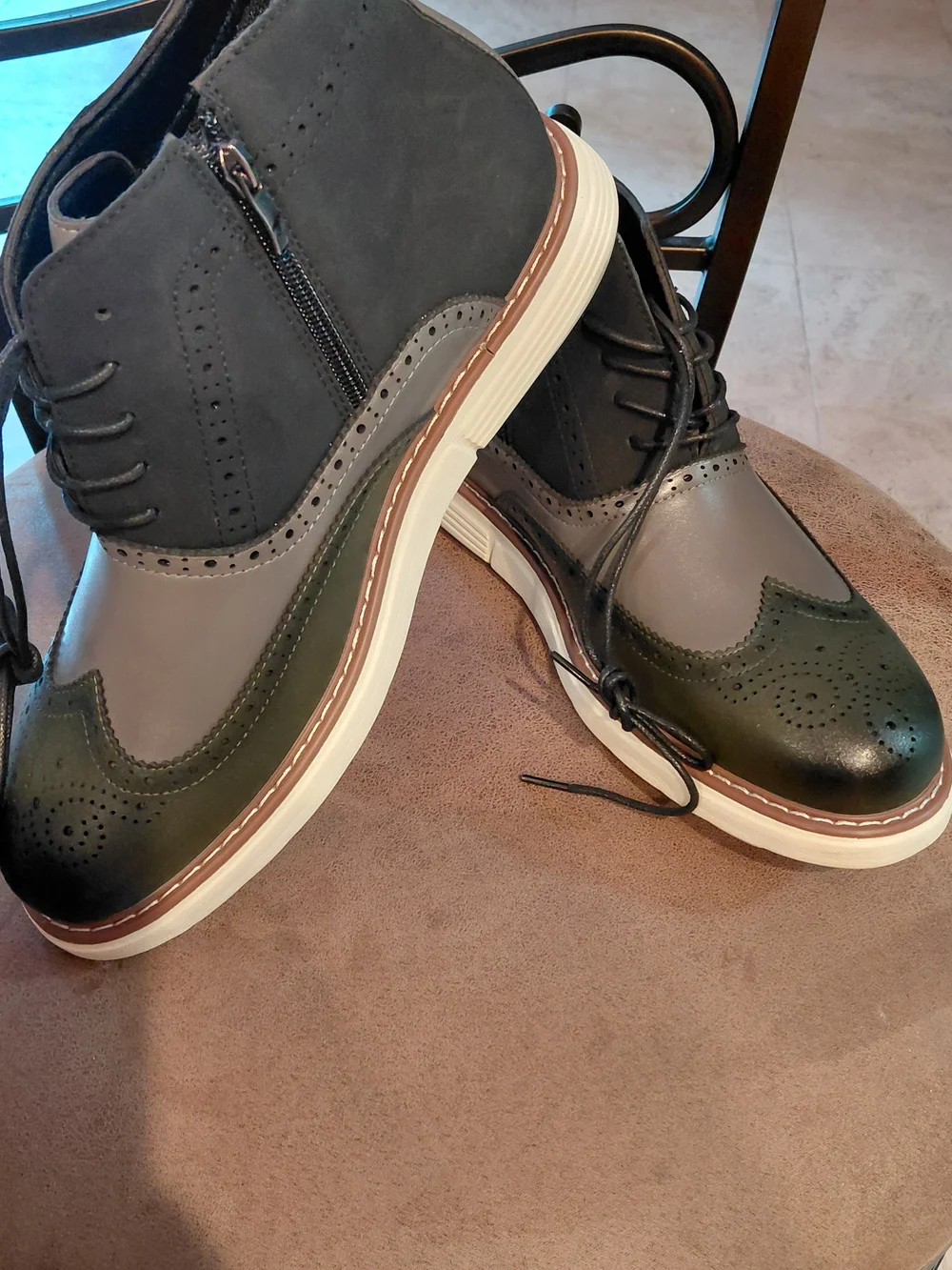 Men's Two-Tone Wingtip Casual Boots - Gray, Olive, Black