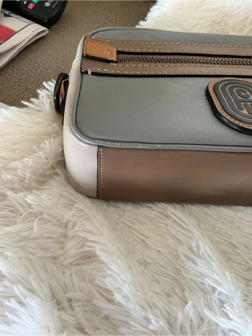 Coach corner stylish lightweight