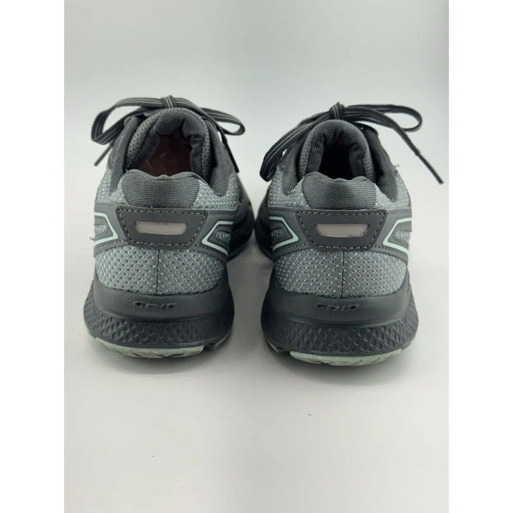 Saucony 11 while comfort