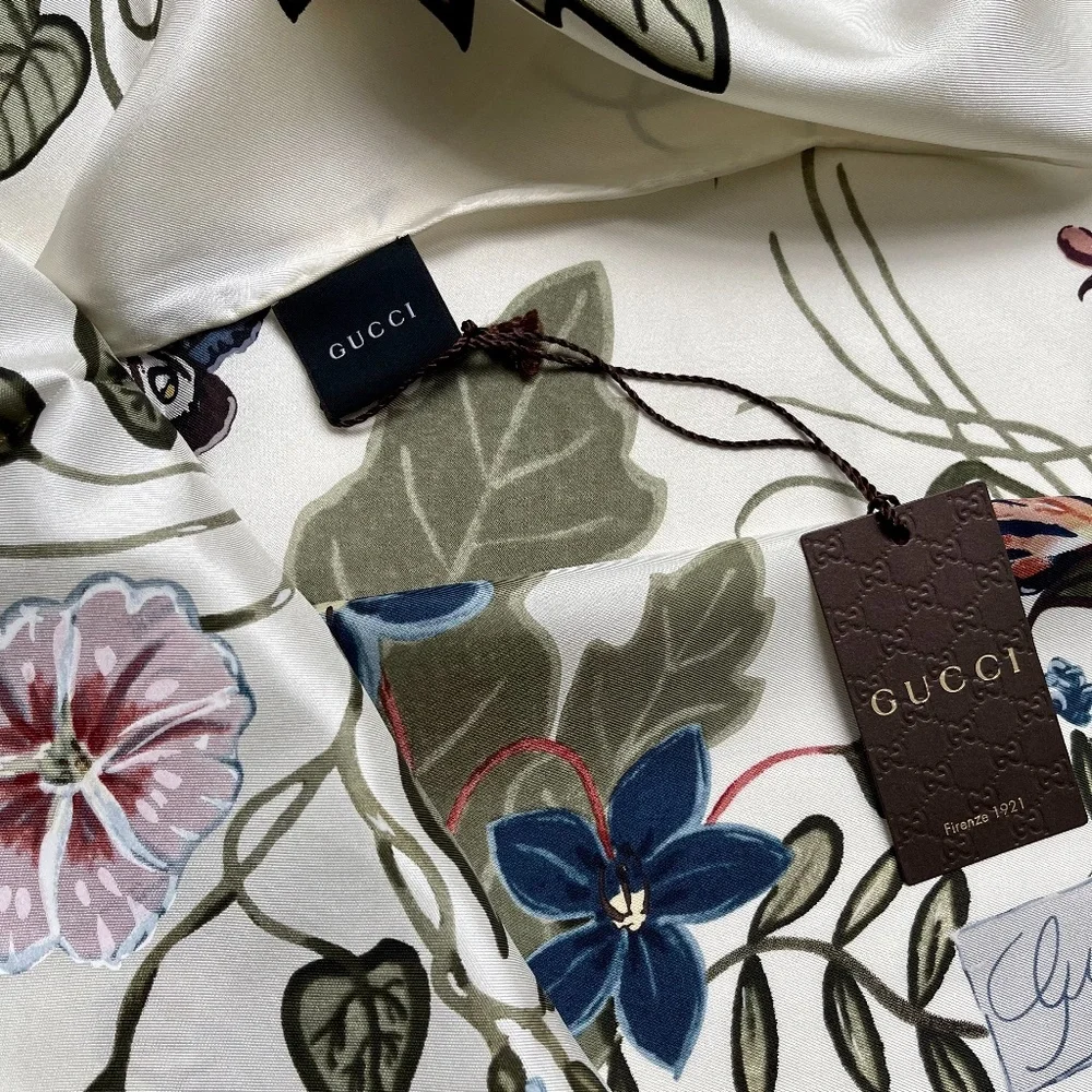 Gucci authentic scarf