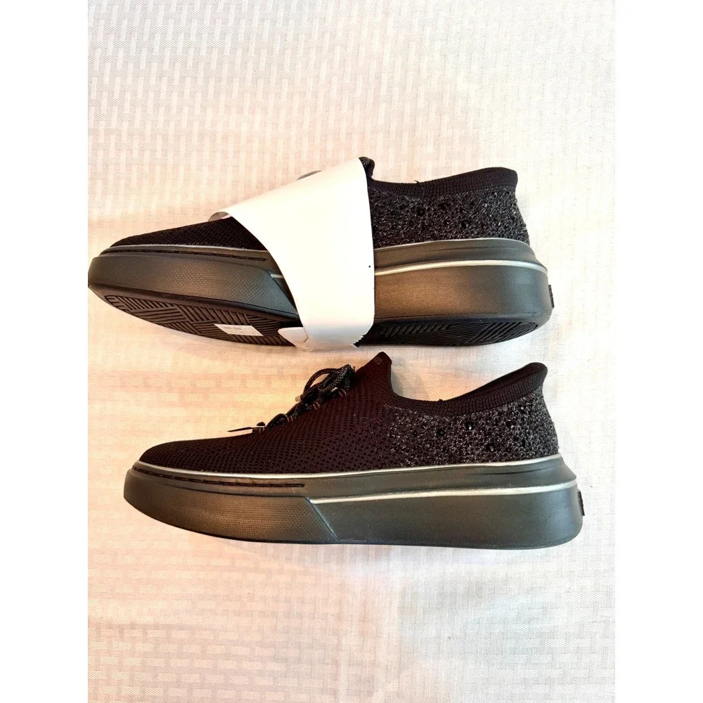 Skechers slip ins