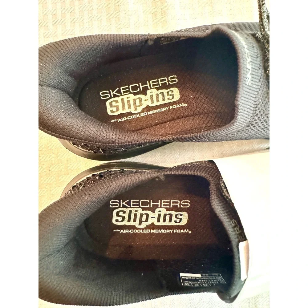 Skechers slip ins