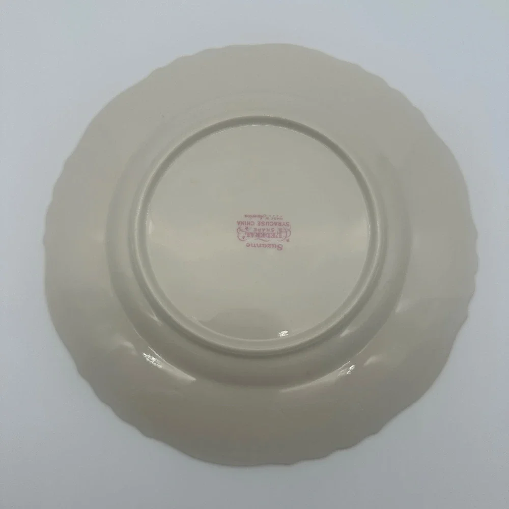Syracuse China set four