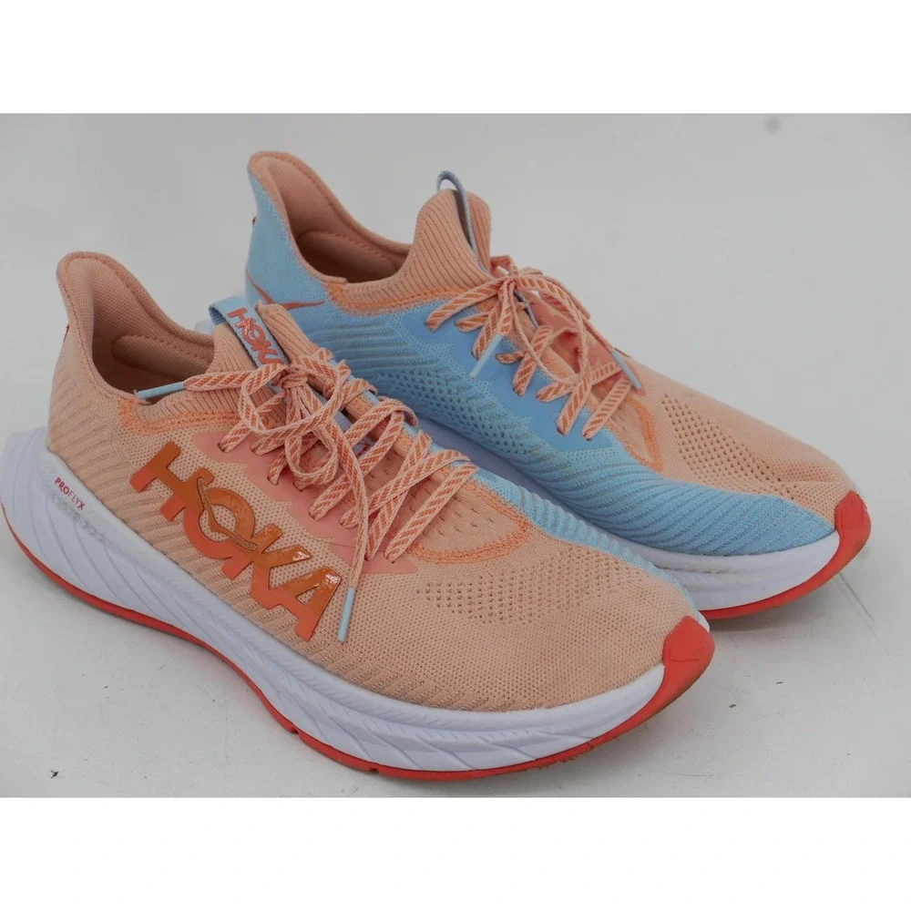 Hoka One One hoka one