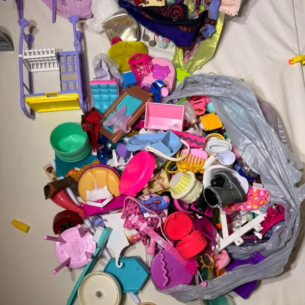 Barbie lot doll