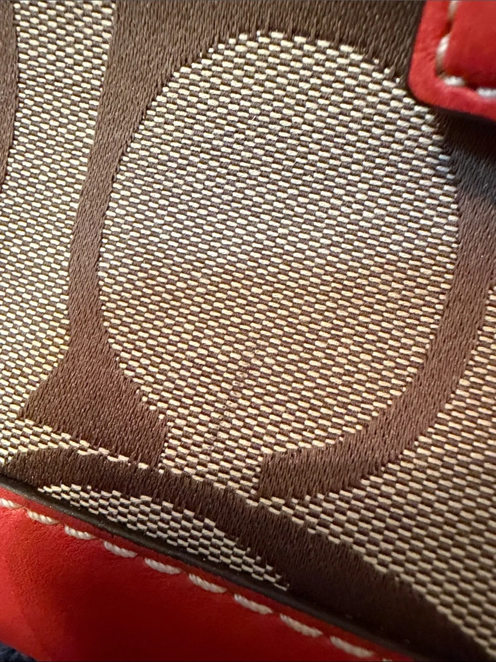 Coach satchel signature