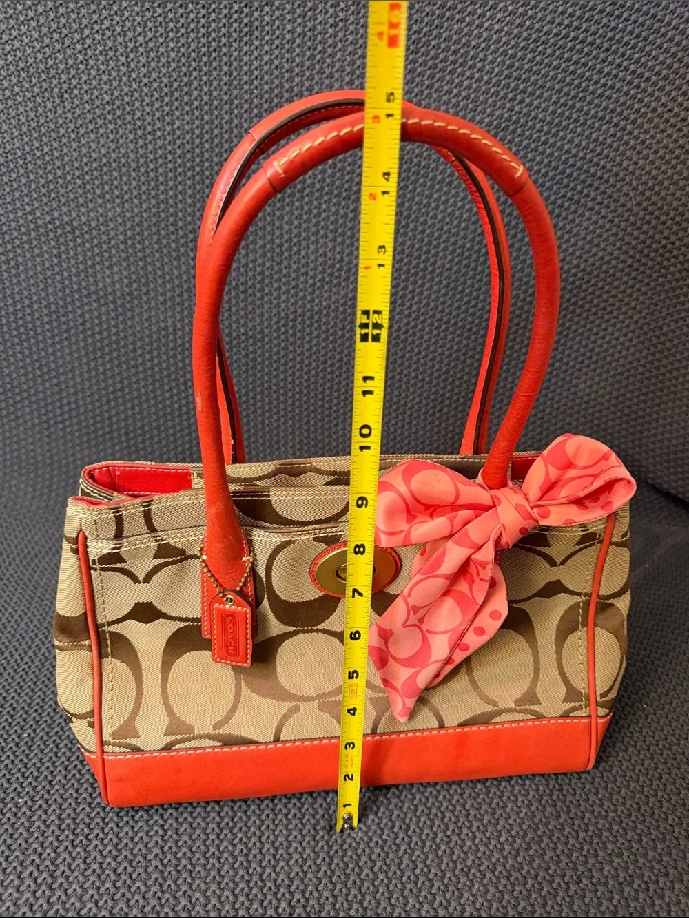 Coach satchel signature