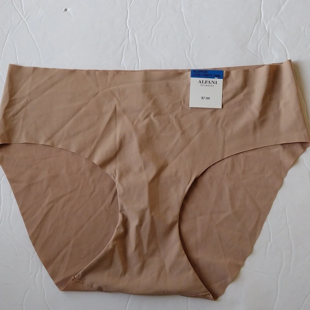 Alfani intimates woman