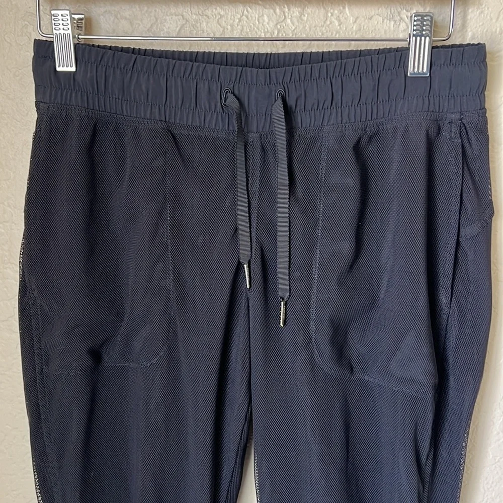 lululemon athletica excellent think