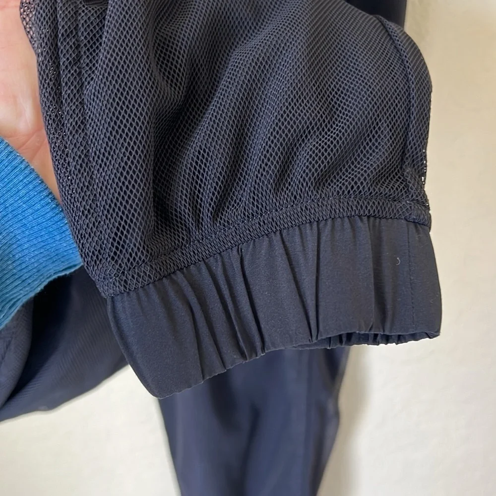lululemon athletica excellent think