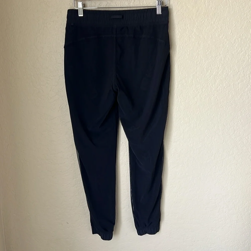 lululemon athletica excellent think