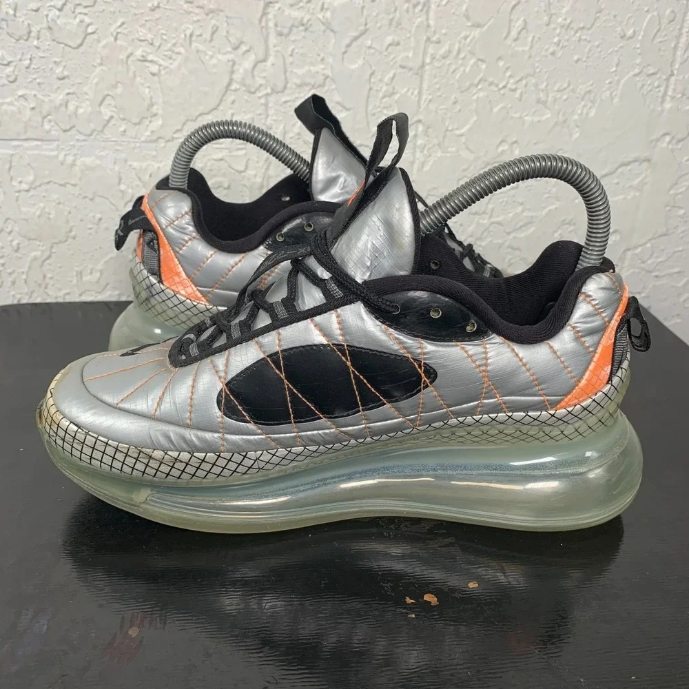 Nike good gently
