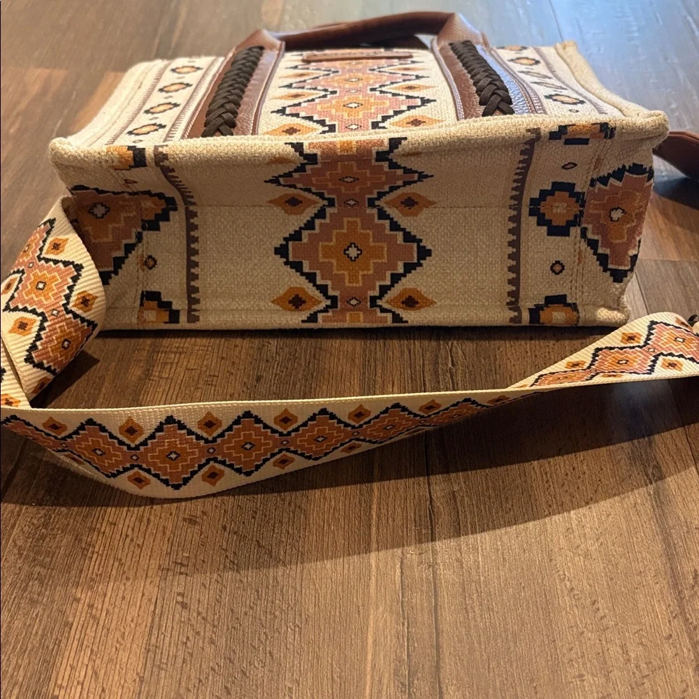 Wrangler chic satchel