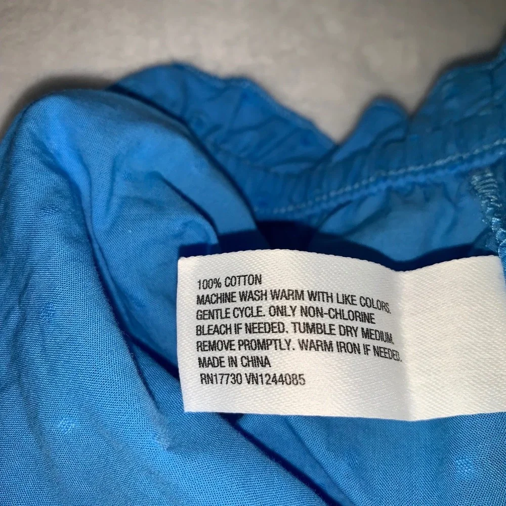Colsie blue poplin