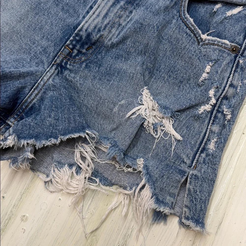 Abercrombie & Fitch these shorts