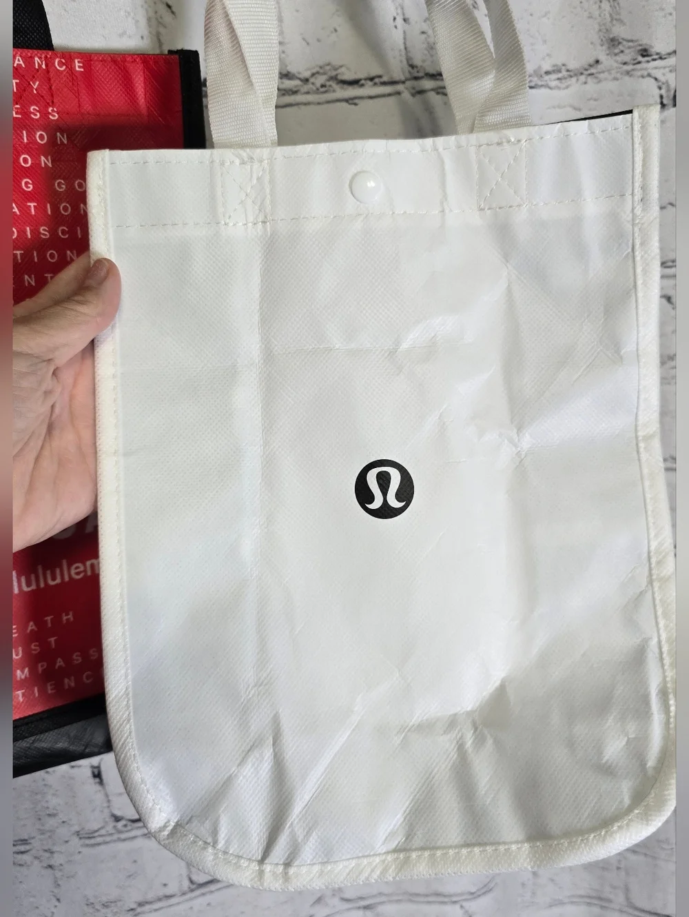 lululemon athletica
