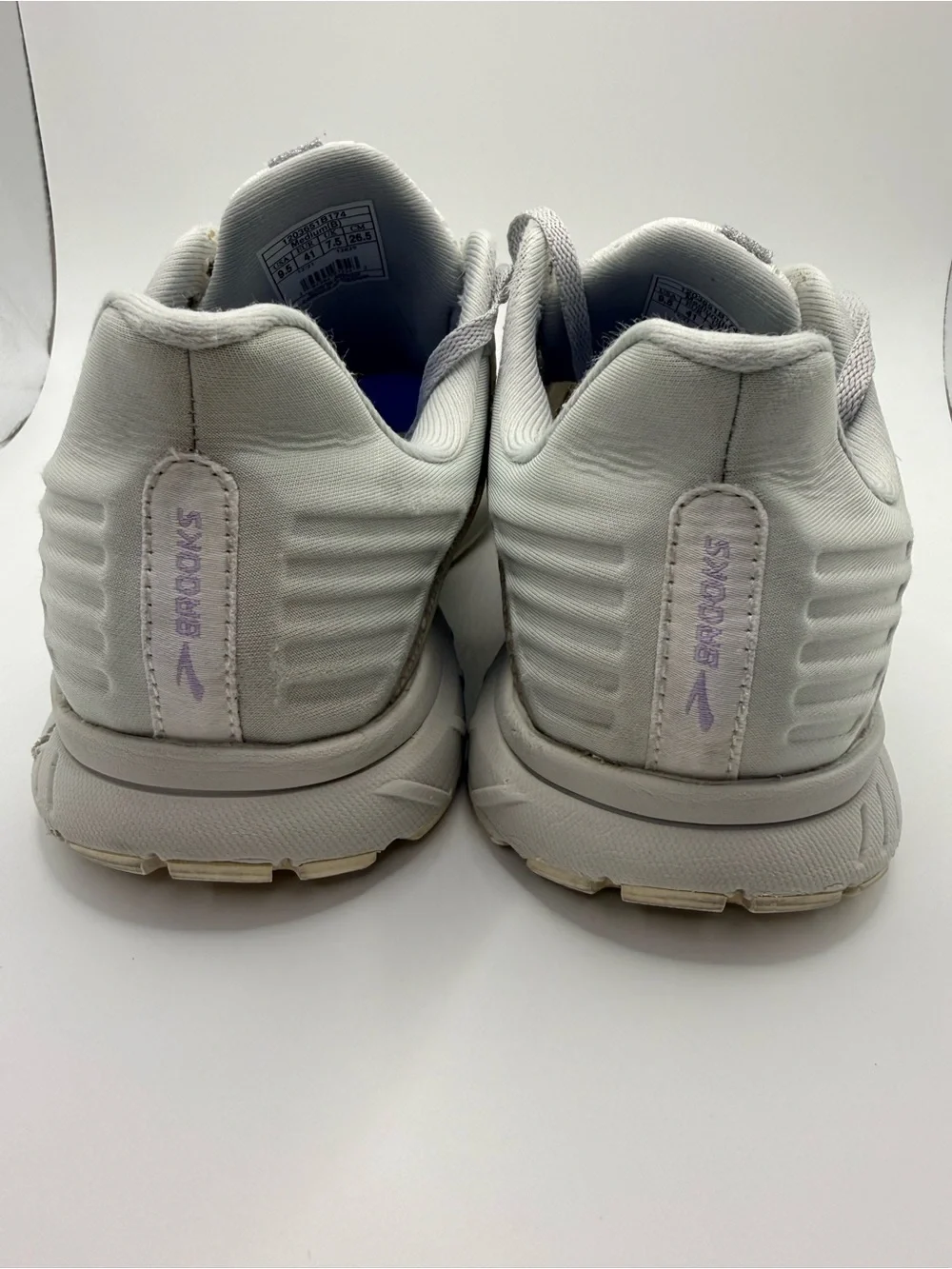 Brooks anthem women’s
