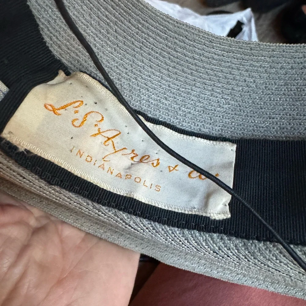 Vintage 1950s ayres