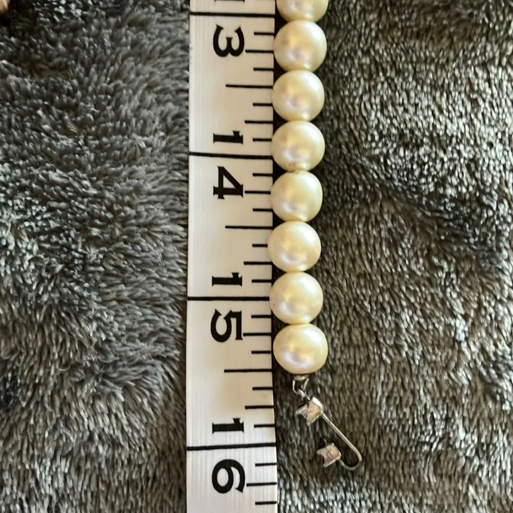 Vintage spread clasp