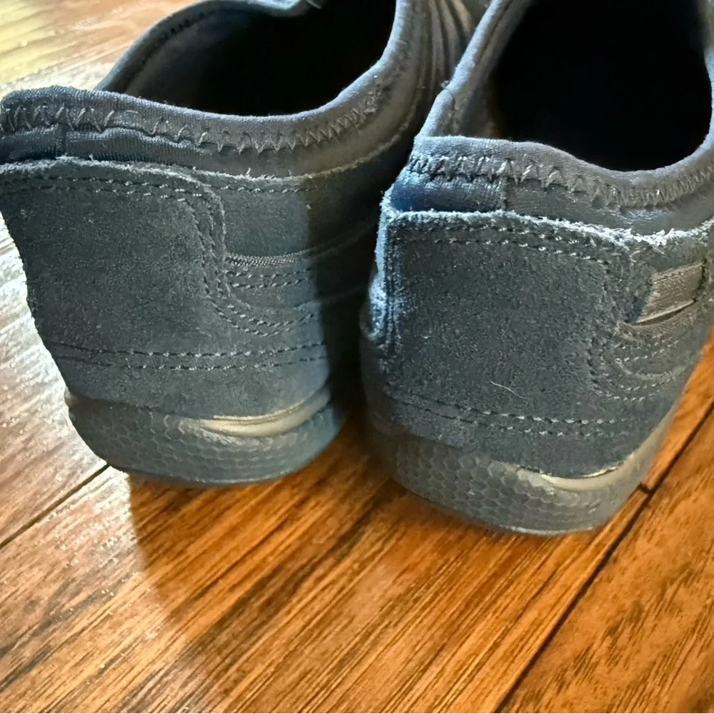 Skechers excellent