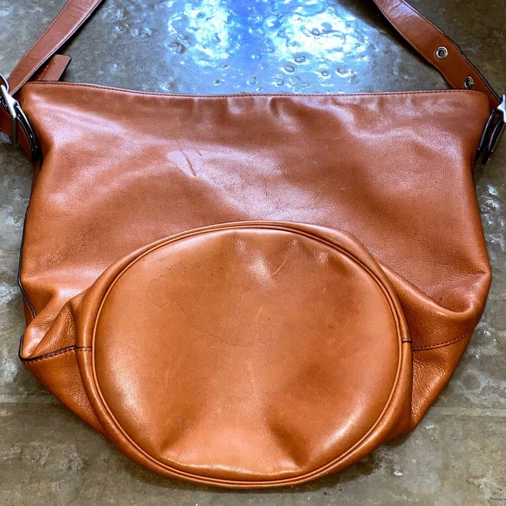 Coach 🚨🚨read listing
