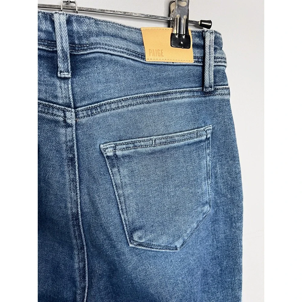 PAIGE size 26