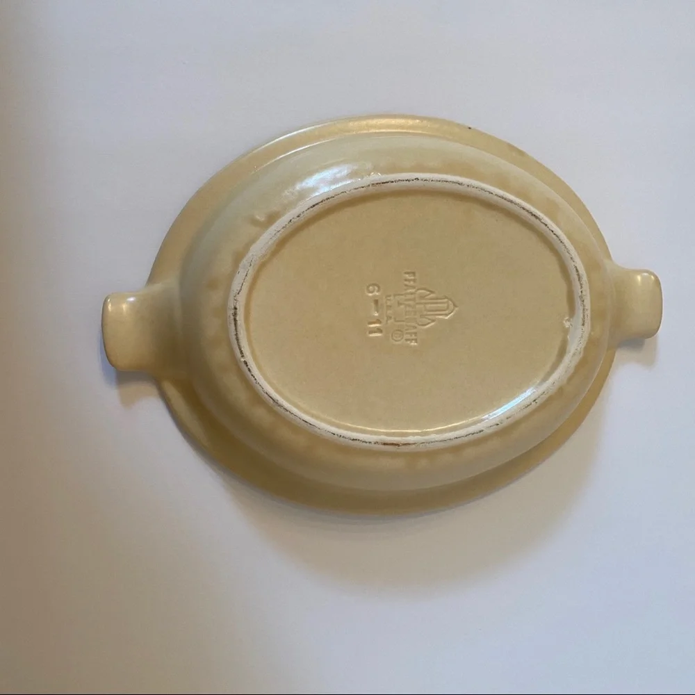 Pfaltzgraff dish serving