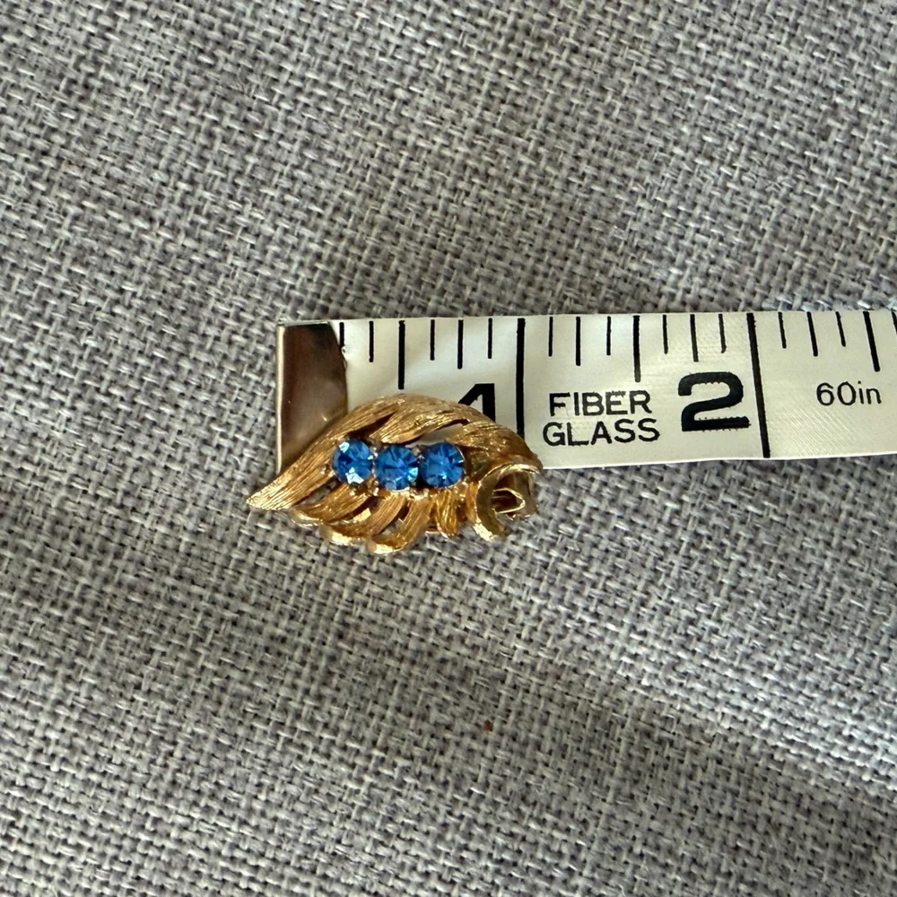 N/A vintage gold
