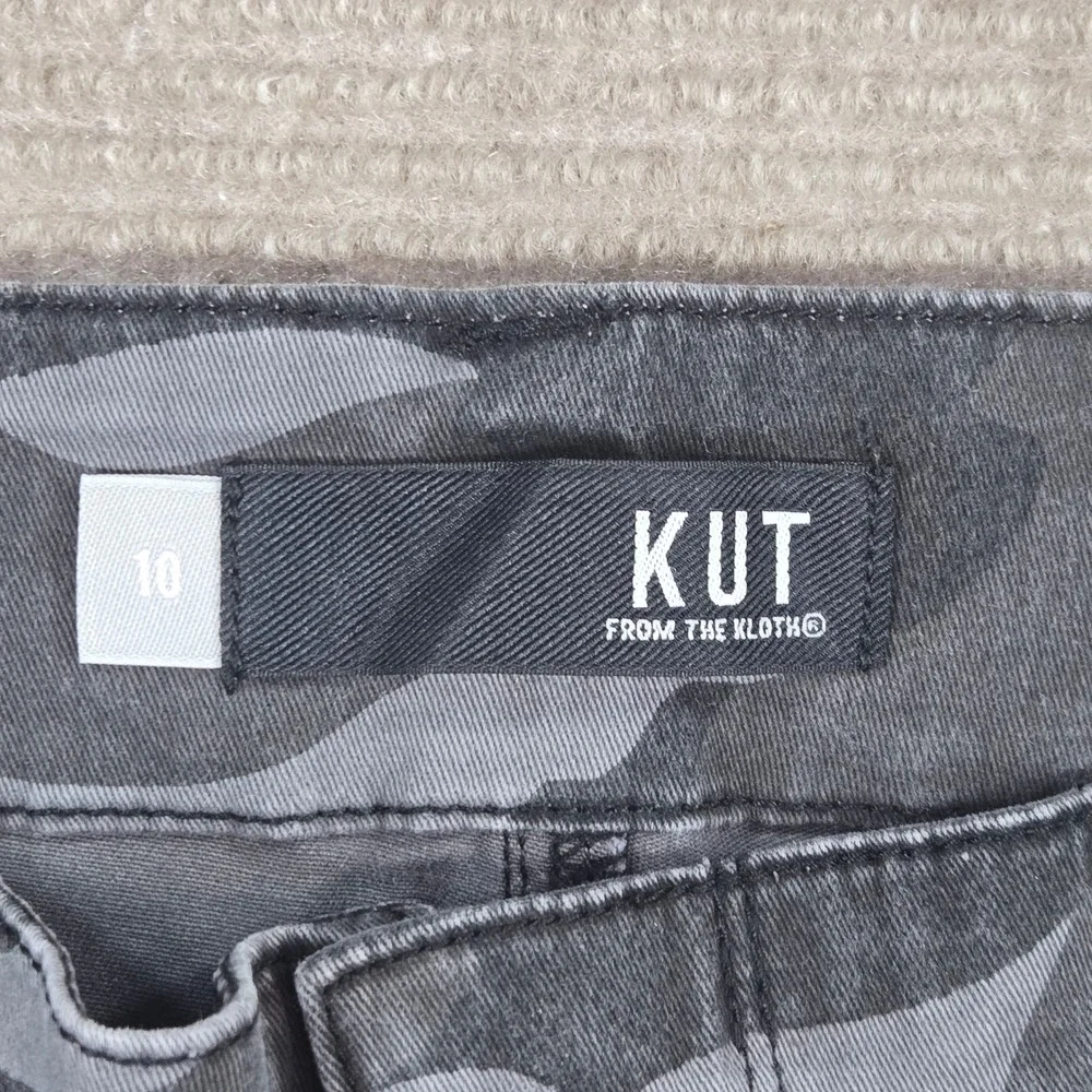 Kut from the Kloth embrace your