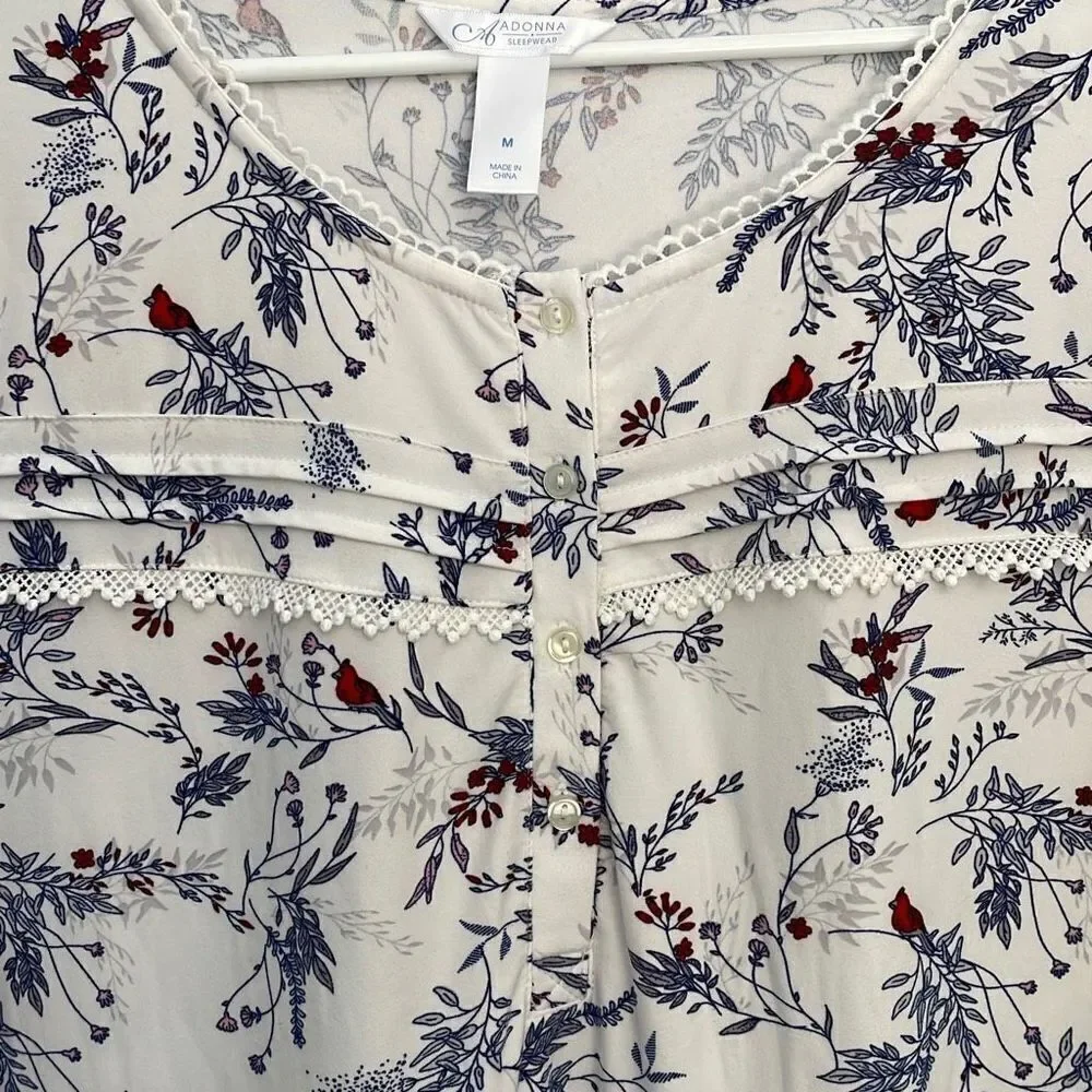 Adonna this nightgown