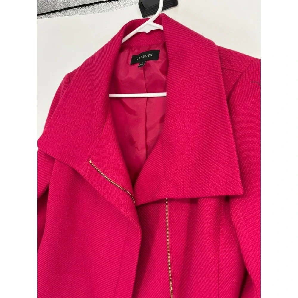Talbots asymmetric zip