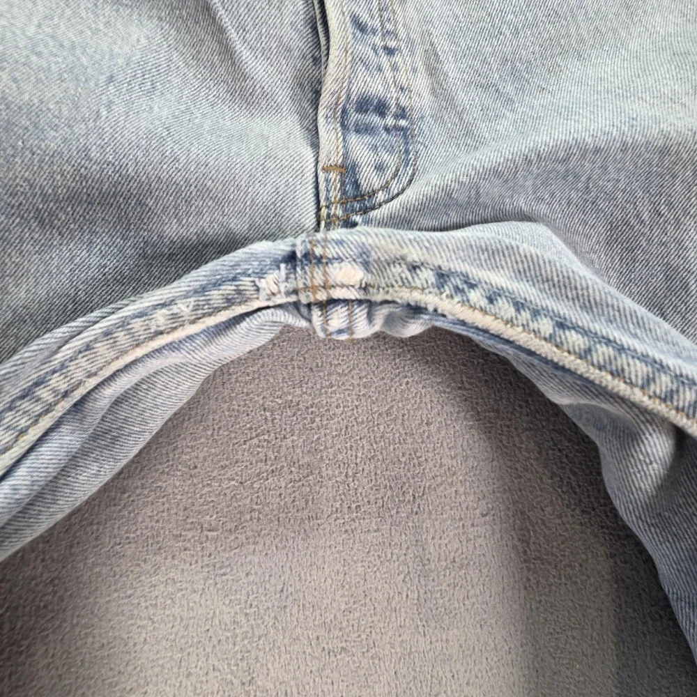 Levis important sizing