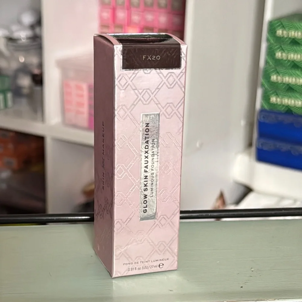 Glowskin Fauxdation Foundation FX20