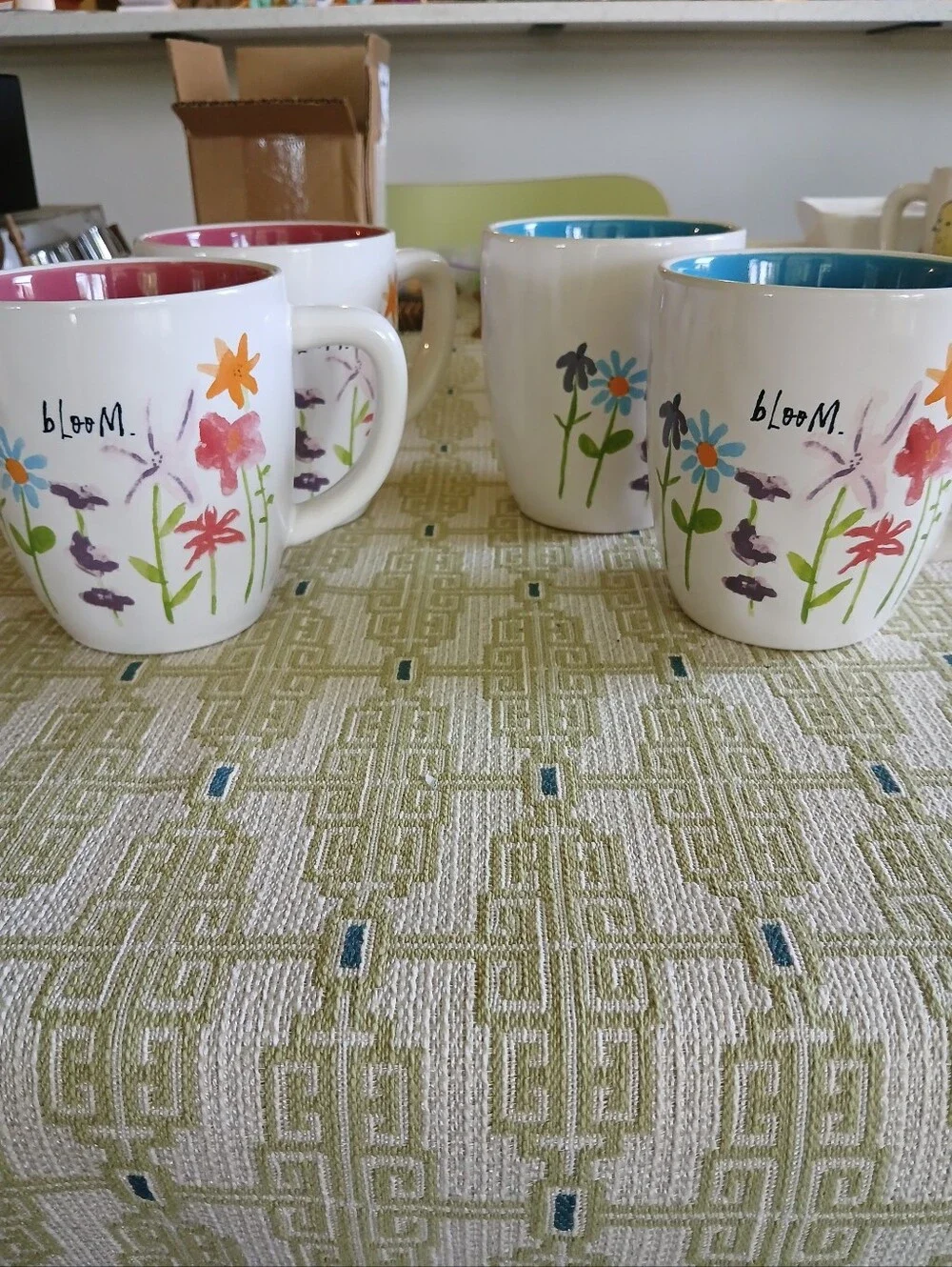 Rae Dunn 4 Mug Set Bloom