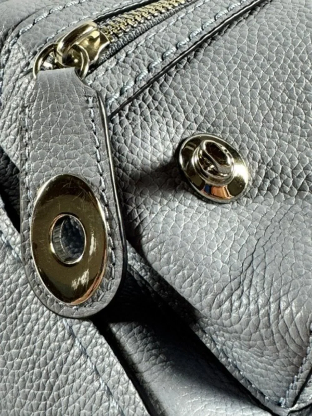 Coach campus pebbled