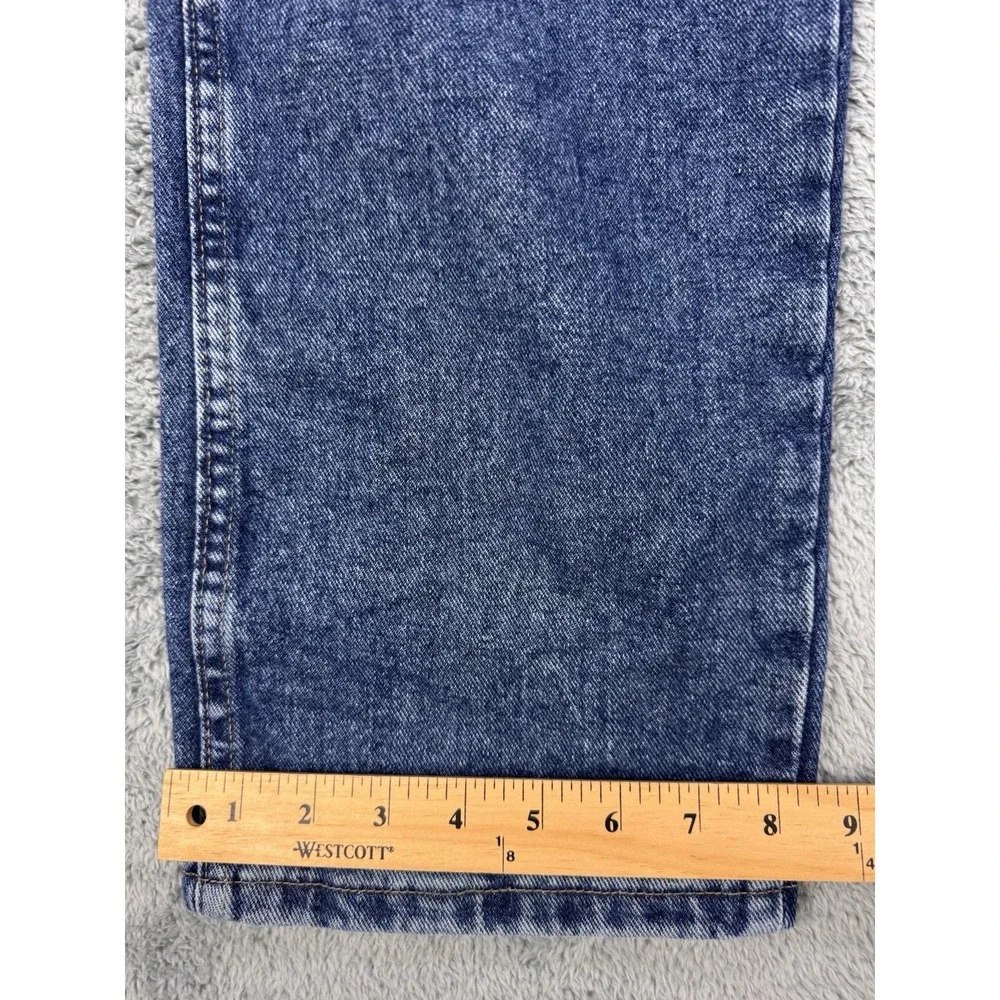 Wrangler rugged wear
