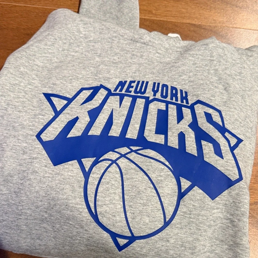Nike Gray and Blue Knicks Sweatshirt