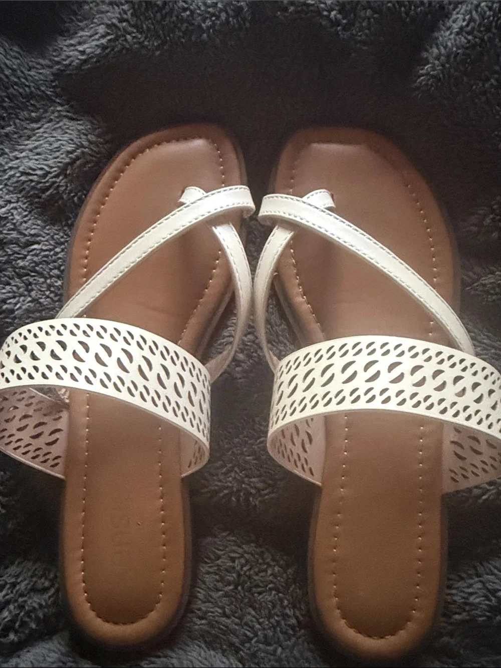 Kensie white beige