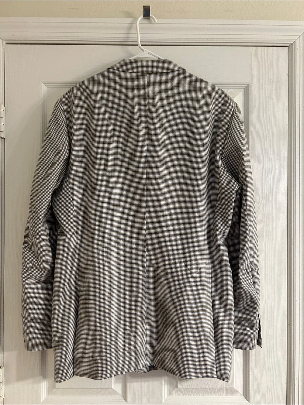 crown & ivy men blazer