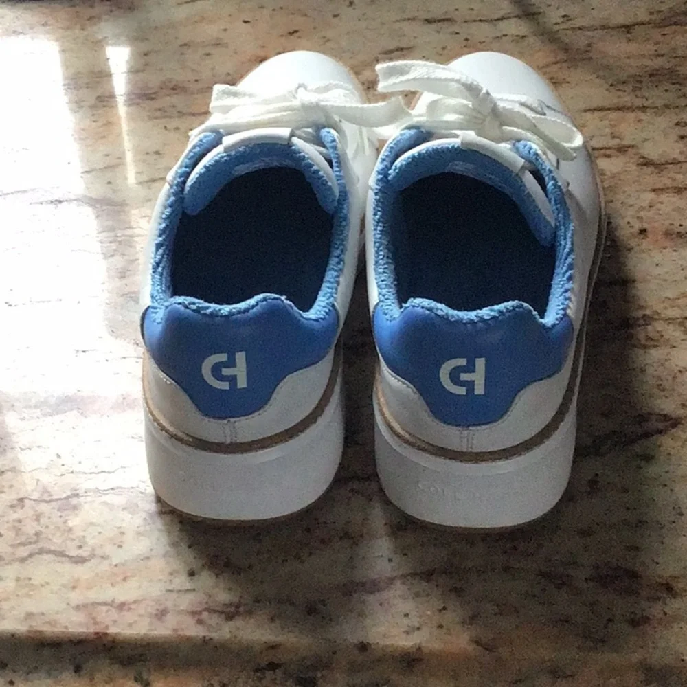 Cole Haan reposhing this